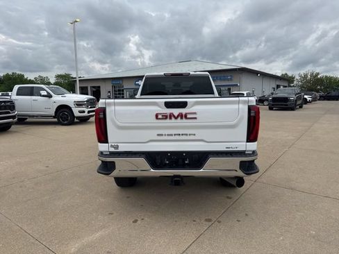 Used 2025 GMC Sierra 2500 SLT AWD/4WD image 6
