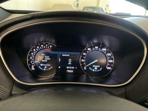 Used 2017 Lincoln MKX Select w/ Select Plus Package AWD/4WD image 21