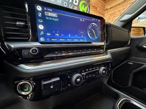 Used 2022 Chevrolet Silverado 1500 RST w/ RST All Star Premium Package image 18