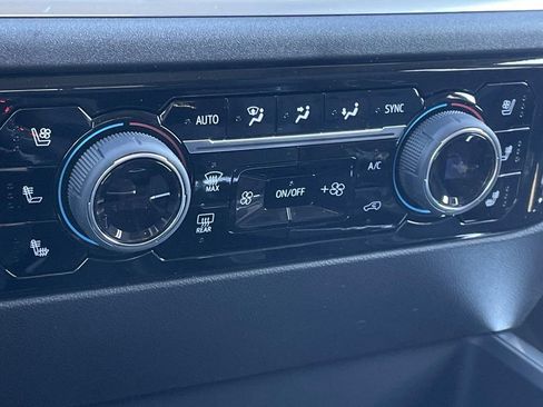 New 2026 Chevrolet Silverado 1500 LTZ w/ LTZ Premium Package image 23