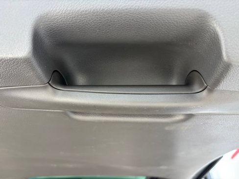 Used 2019 Ford Expedition Limited w/ Equipment Group 301A RWD image 19