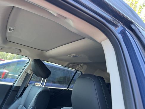 Used 2025 Subaru Outback Onyx Edition image 12