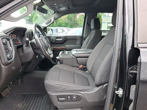 Used 2021 Chevrolet Silverado 1500 LT AWD/4WD image 15