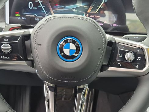 New 2026 BMW i7 eDrive50 w/ M Sport Package RWD image 18