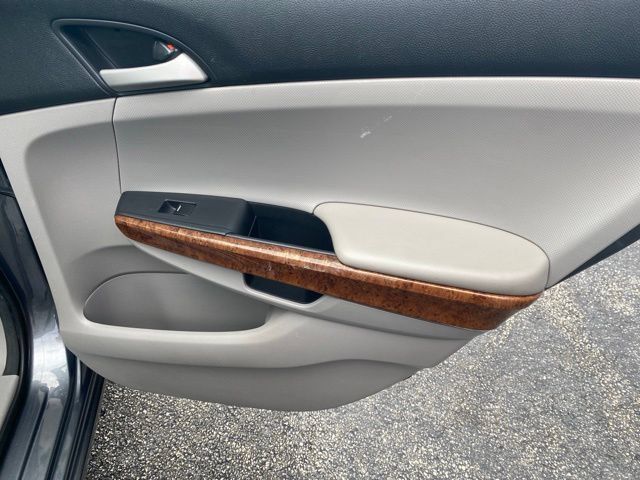 Used 2012 Honda Accord EX image 33