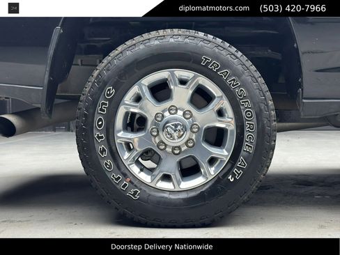 Used 2024 RAM 2500 Laramie AWD/4WD image 43