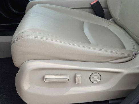 Used 2023 Honda Odyssey EX-L image 21