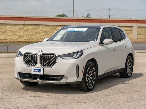 Used 2026 BMW X3 xDrive30i AWD/4WD image 4