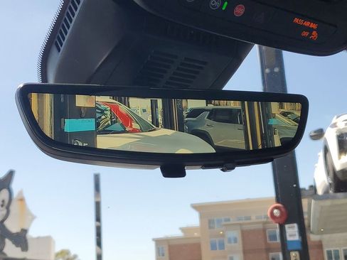 New 2026 Chevrolet Equinox LT image 25