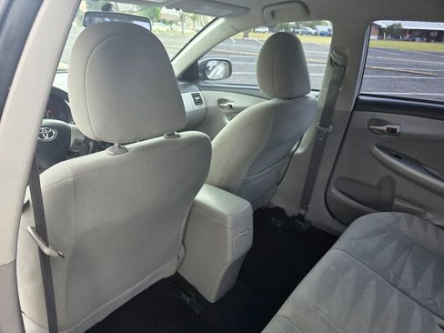 Used 2013 Toyota Corolla LE Special Edition image 15