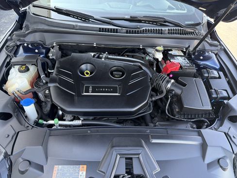 Used 2017 Lincoln MKZ Select image 41