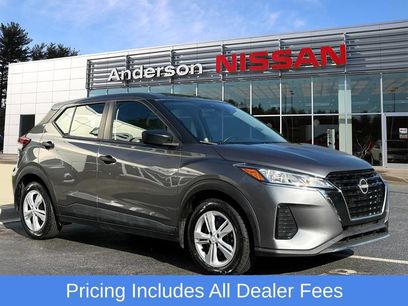 Used 2023 Nissan Kicks S