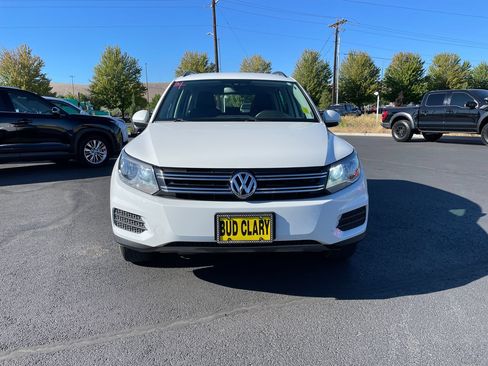 Used 2017 Volkswagen Tiguan S AWD/4WD image 8