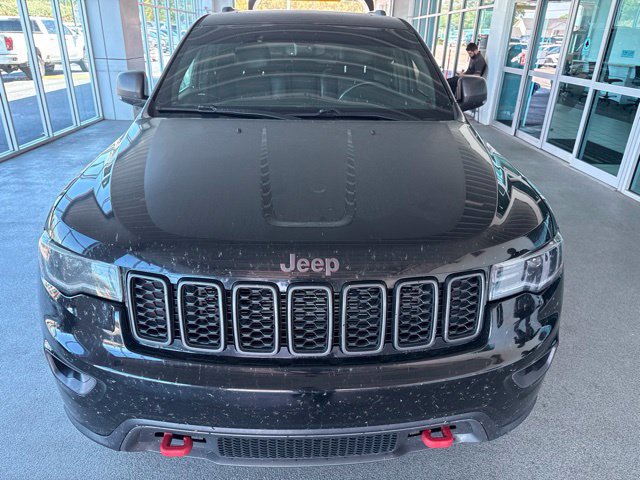 Used 2018 Jeep Grand Cherokee Trailhawk w/ Trailhawk Luxury Group AWD/4WD image 2