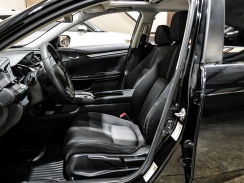 Used 2016 Honda Civic EX image 4