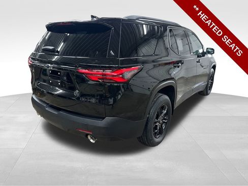 Used 2023 Chevrolet Traverse LT w/ Midnight/Sport Edition image 7