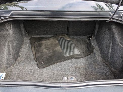Used 2010 Dodge Challenger SE RWD image 25