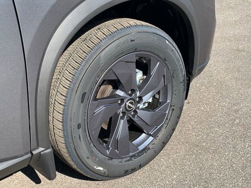 New 2026 Nissan Rogue SV image 8