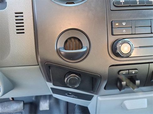 Used 2012 Ford F450 XL w/ XL Value Pkg image 22