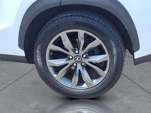 Used 2016 Lexus NX 200t FWD image 4