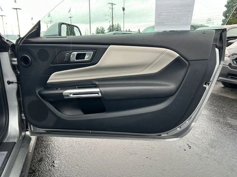 Used 2024 Ford Mustang Premium image 25