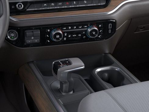 New 2026 GMC Sierra 1500 SLT image 23