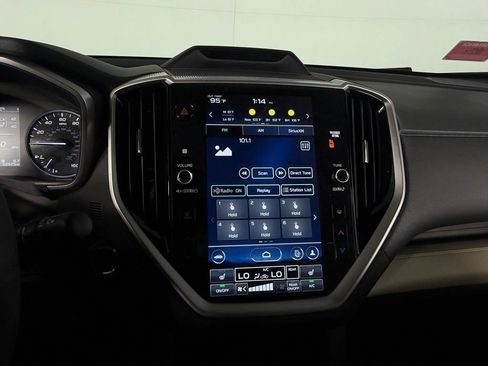 Used 2023 Subaru Ascent Limited AWD/4WD image 17
