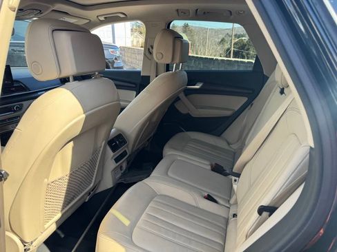 Used 2022 Audi Q5 2.0T Premium image 10