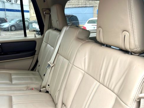 Used 2016 Lincoln Navigator Reserve image 6
