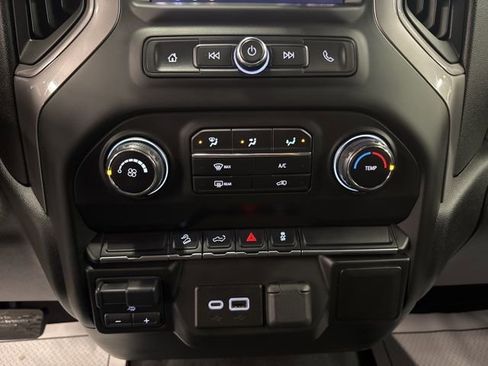 Used 2021 Chevrolet Silverado 1500 Custom Trail Boss w/ Safety Confidence Package image 16