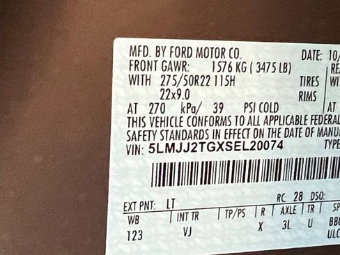 New 2025 Lincoln Navigator Black Label image 31