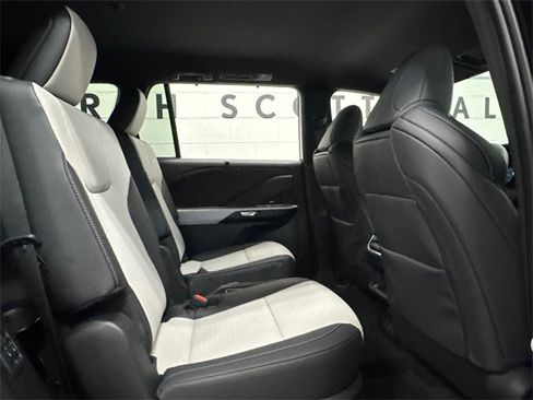 New 2026 Lexus TX 500h AWD image 8