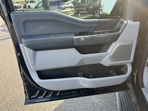 Used 2023 Ford F150 Limited image 10