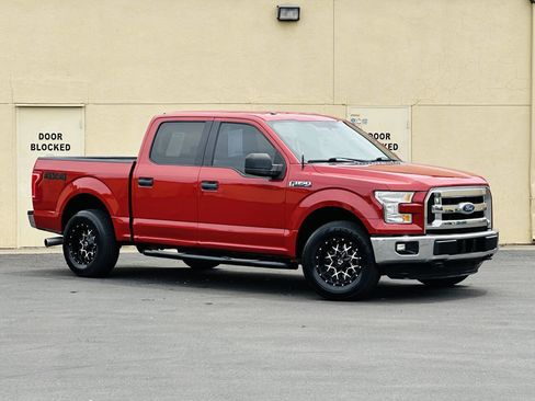 Used 2015 Ford F150 XLT AWD/4WD image 2