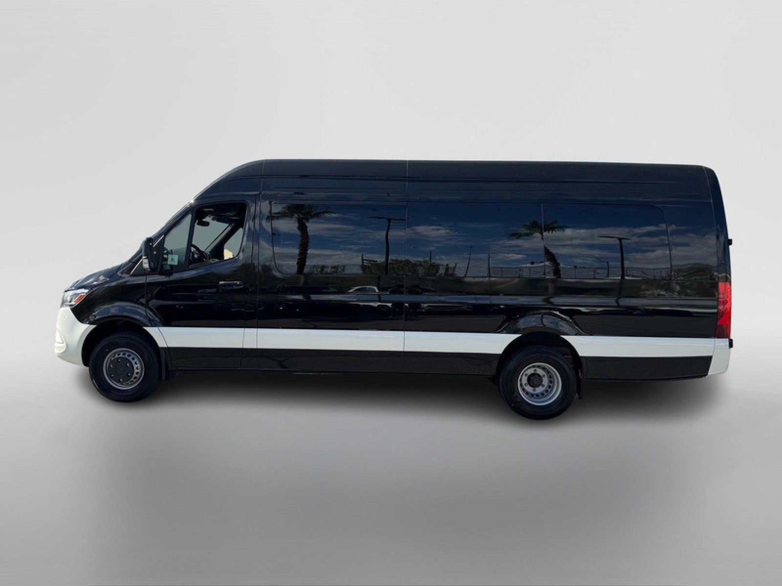 New 2025 Mercedes-Benz Sprinter 3500 image 2