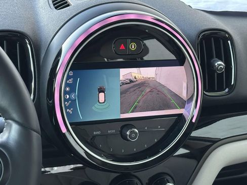 Used 2024 MINI Cooper Countryman S w/ Signature Upholstery Package image 18