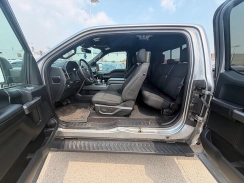Used 2020 Ford F150 XLT w/ Equipment Group 302A Luxury AWD/4WD image 10