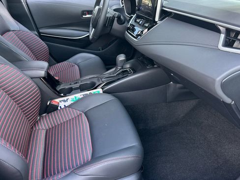 Used 2023 Toyota Corolla XSE FWD image 15