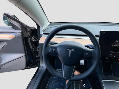 Used 2023 Tesla Model 3 Performance AWD/4WD image 10