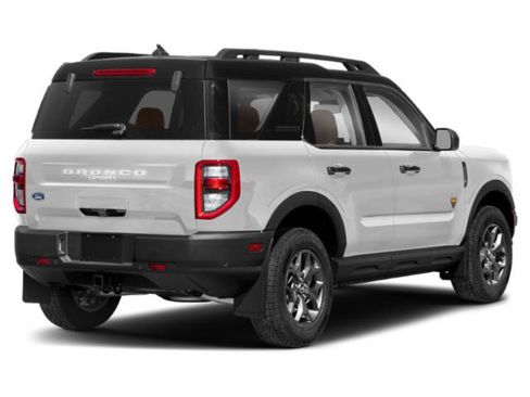 Used 2022 Ford Bronco Sport Badlands w/ Premium Package image 2
