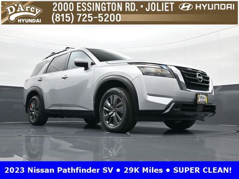 Used 2023 Nissan Pathfinder SV image 24