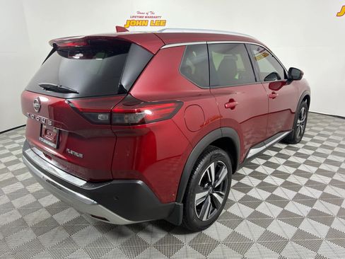 Used 2023 Nissan Rogue Platinum image 6