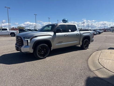 New 2026 Toyota Tundra Limited AWD/4WD image 2