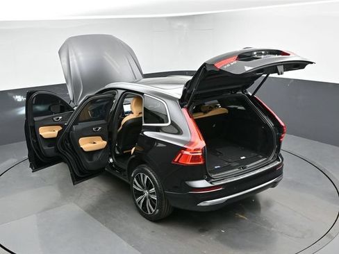 Used 2023 Volvo XC60 B6 Ultimate w/ Climate Package AWD/4WD image 51