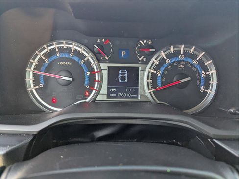 Used 2018 Toyota 4Runner Limited image 26