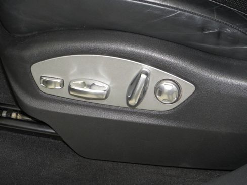 Used 2014 Porsche Cayenne AWD/4WD image 29