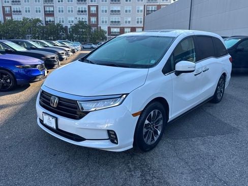 Certified 2023 Honda Odyssey EX-L image 1