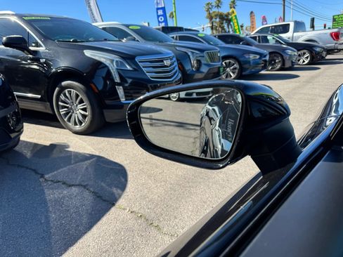 Used 2020 Porsche Taycan 4S image 28