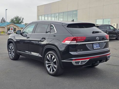 Used 2023 Volkswagen Atlas Cross Sport SEL Premium R-Line AWD/4WD image 4