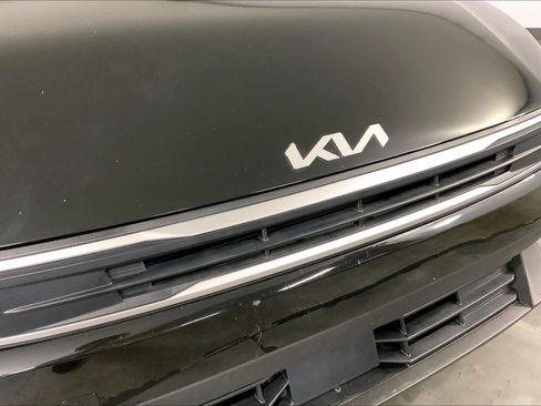 Used 2025 Kia K4 FWD image 28